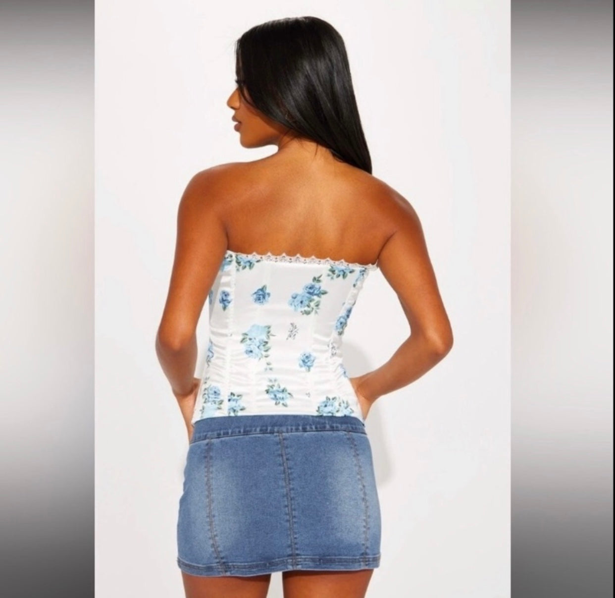 Sexy White Lace Corset SizeXL