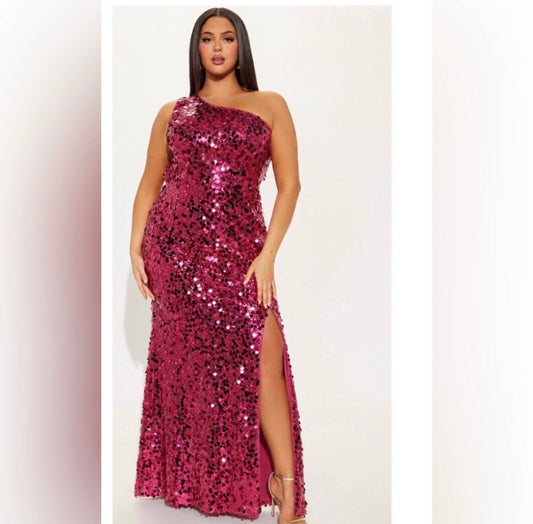 Plus Fuchsia Showstopper Dress Size 18/20